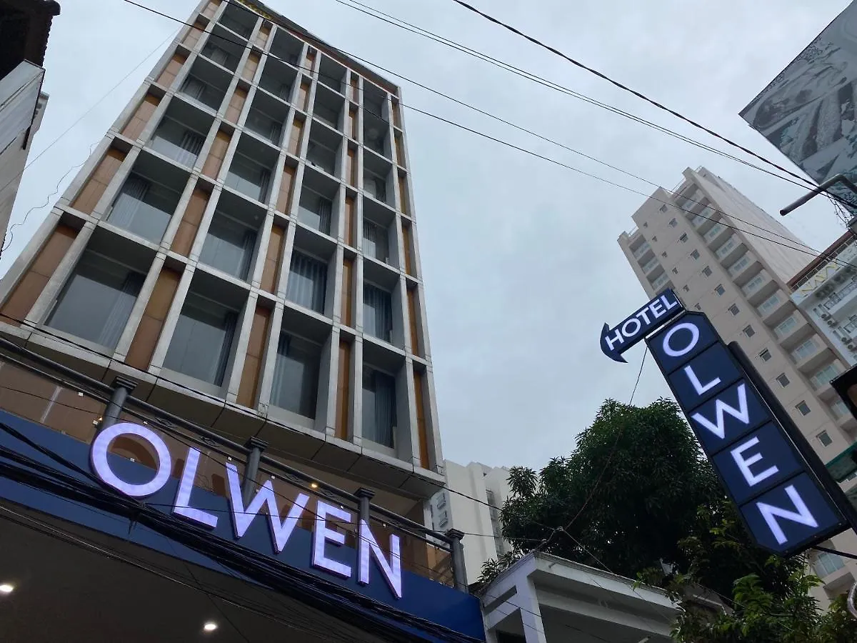 Olwen Hotel Нячанг